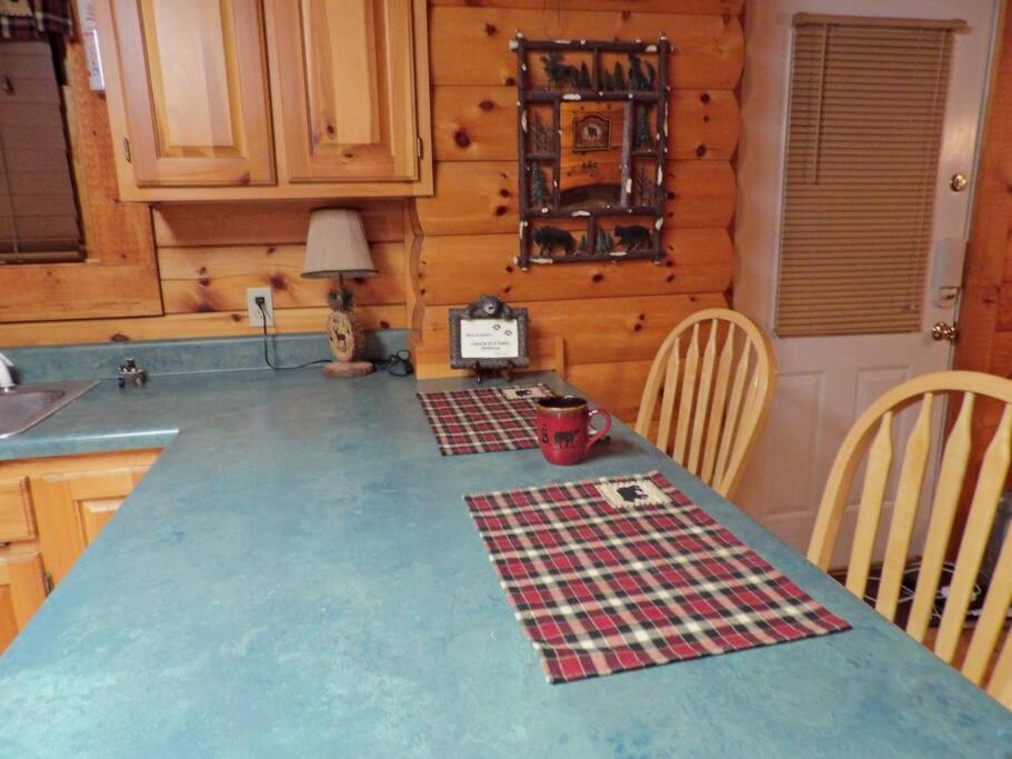 Villa Yogi'S Den: Breathtaking Views! 3 Min To Dollywood, On 1 Acre! Sevierville Exterior foto